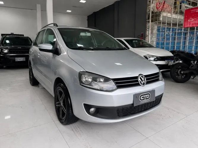 Volkswagen Spacefox Trend I Motion 1.6 T. Flex 8V 2012