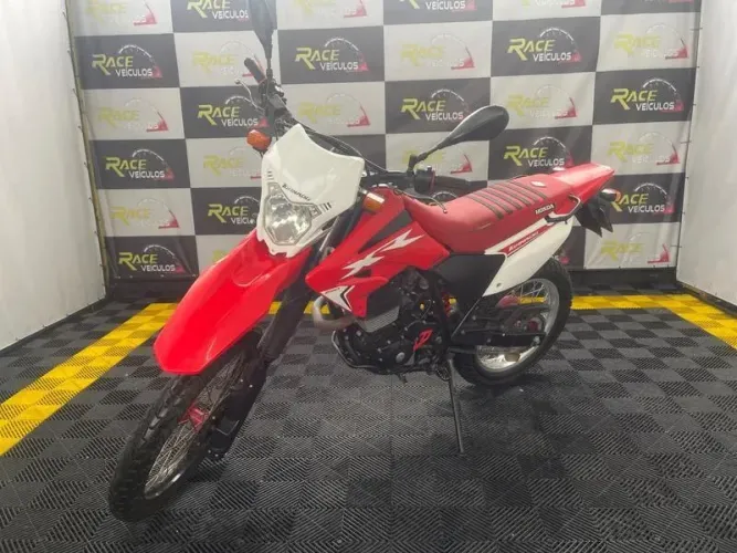 TORNADO 250 XR 250 TORNADO VERMELHA 2004/2004