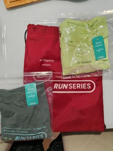 Kit Track and Field JK III 2 camisetas P