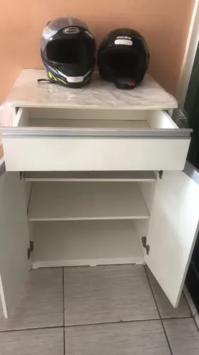 Mesinha de cozinha 