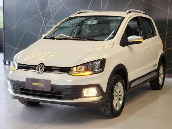 Volkswagen Crossfox 1.6 MI Total Flex 8V 5P 2017