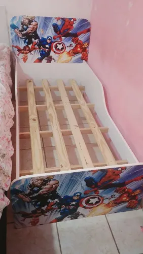 Cama infantil com colchão