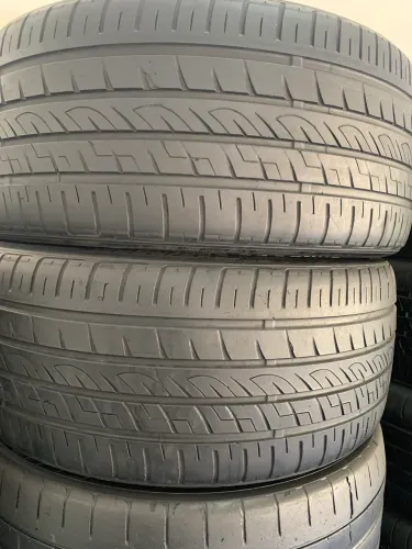 Pneu semi novos 255/40/21