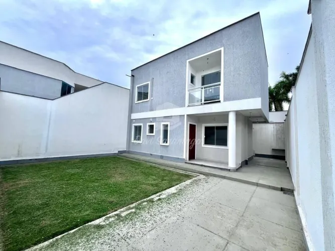 Casa À Venda De 3 Quartos Em Itaipu