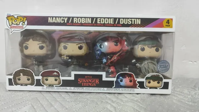 Pack stranger thigns funko Nancy , Rony, eddie e Dustin
