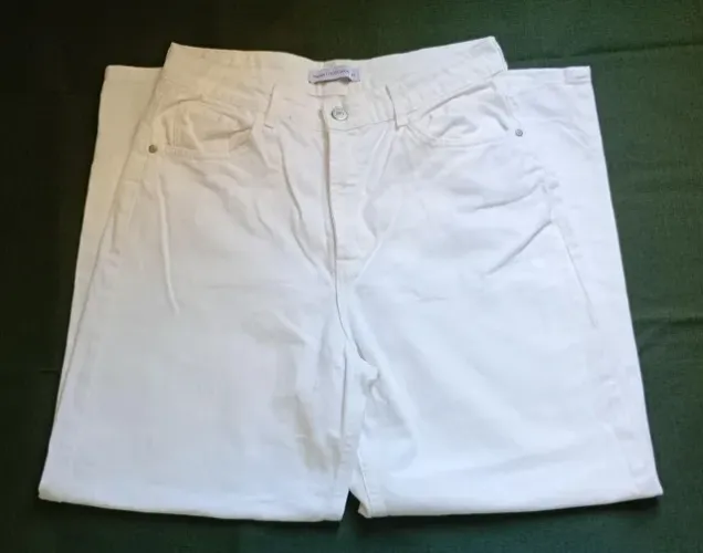 calça off white - modelo wide leg