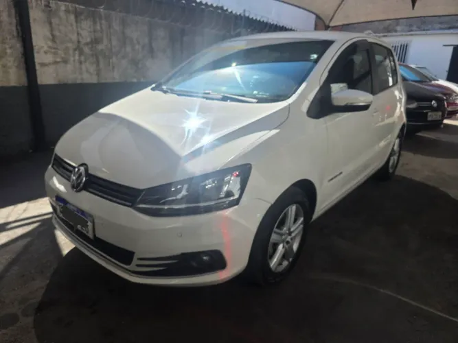 Volkswagen Fox Comfortline 1.6 Flex 8V 5P 2015