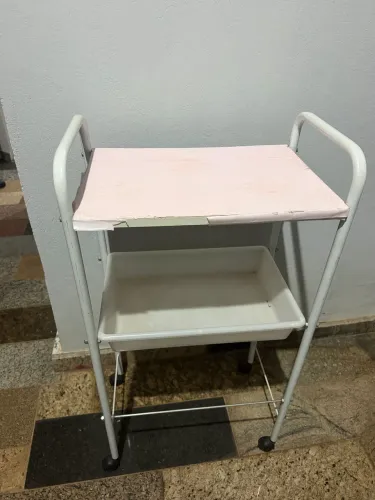 Carrinho auxiliar