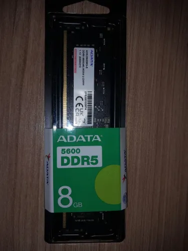 Memoria ram DDR5 8gb ADATA 5600mhz C46 em estado novo
