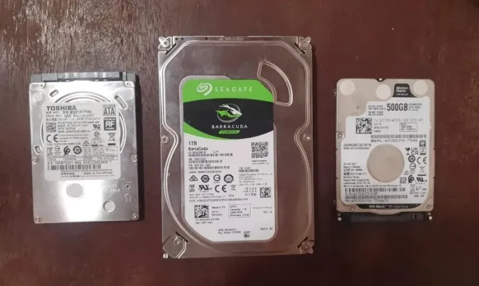 Lote 3 HDs WD Black Toshiba Seagate 2TB Total 7200RPM Saúde 100% R$229,99 FRETE GRATIS