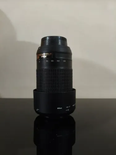 Nikon Nikkor 70-300mm