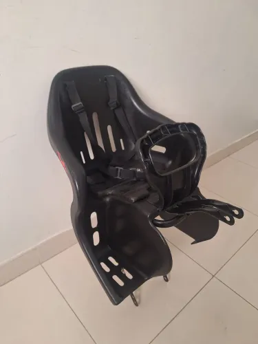 Cadeirinha de bicicleta traseira