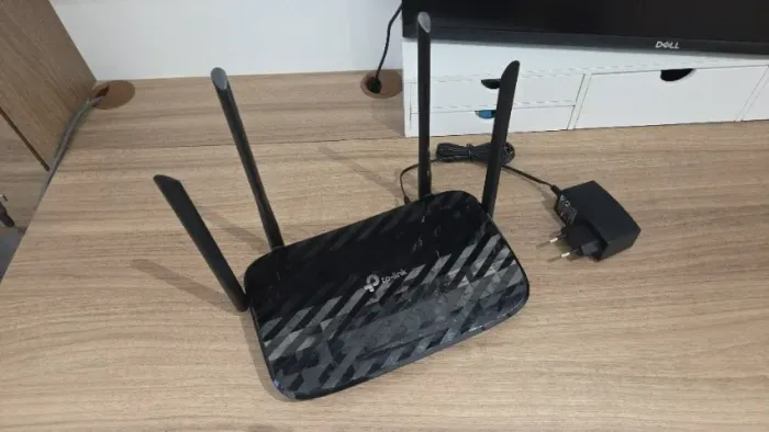 Roteador TP-Link Archer C6 v2.0 - Dual Band AC1200 - Gigabit - Ótimo Estado
