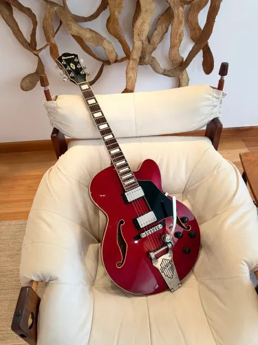 Ibanez Artcore semi acústica AFS75T
