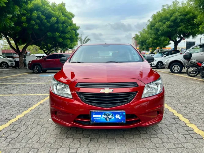 Chevrolet Onix JOY Hatch 1.0 8V Flex Mec. 4P 2018