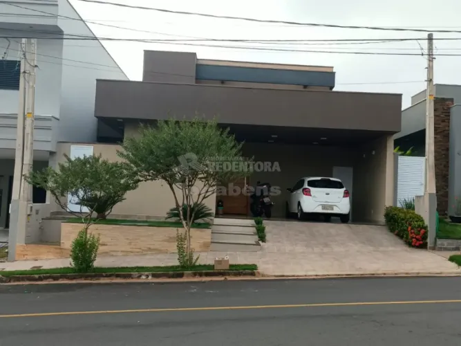 Vendo Casa no Condomínio Alta Vista