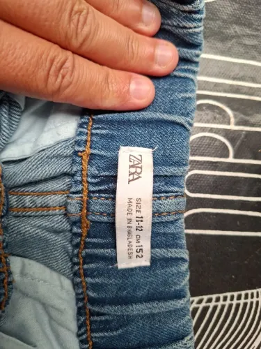 calça jeans zara