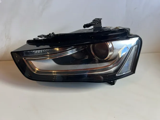 Faról Audi A4  Original Com Reator 