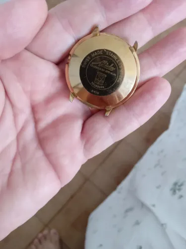 Caixa relógio mido commander 37mm aço plaque ouro