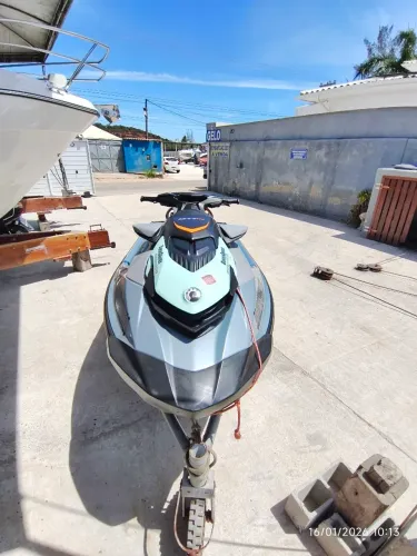 Jet ski seadoo GTI 130 se 2024