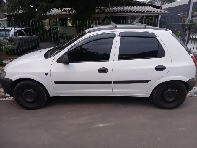 Chevrolet Celta Life 1.4 MPFI 8V 85cv 5P 2005