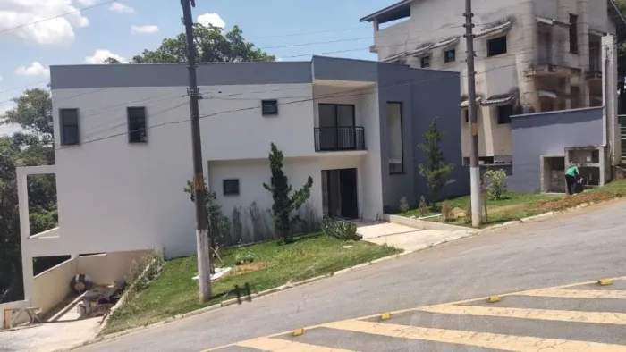 Casa com 3 dormitórios à venda, 278 m² por R$ 1.600.000,00 - Transurb - Itapevi/SP