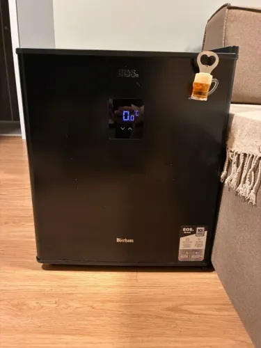 Cervejeira EOS Bierhaus 48 Litros Frost Free ECE51 110v