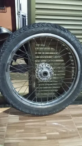 Roda dianteira Bros 2022
