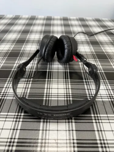 Fone Sennheiser HD25 - Preto