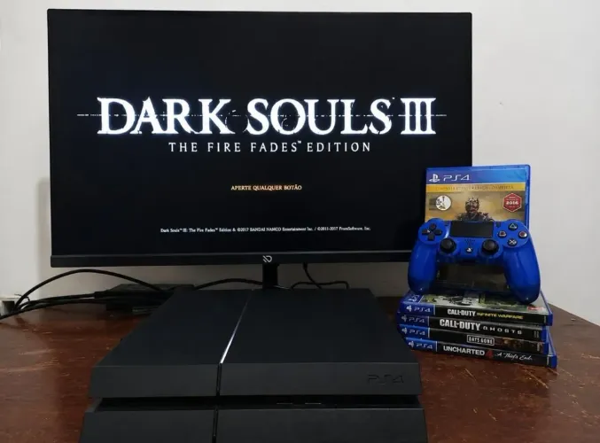 PlayStation 4 e Monitor Gamer Duex
