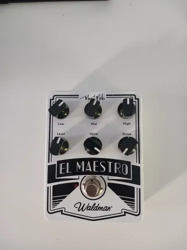 Pedal El Maestro Mosart Mello - Simulador de amp Vox