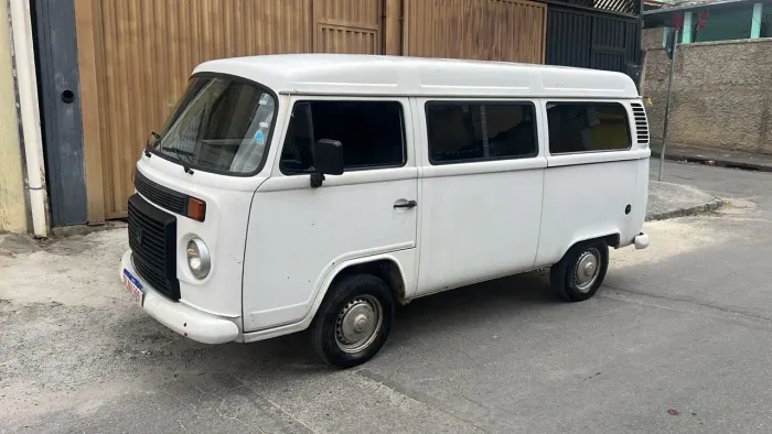 Volkswagen Kombi Standard 1.4 MI Total Flex 8V 2009
