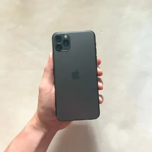 iPhone 11 Pro Max 64GB (Impecável)