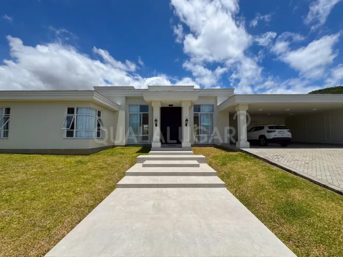 Casa Alto Padrão para Locação São Martinho, Tubarão, SC
