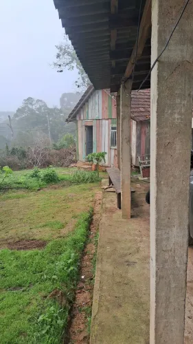 Alugo chácara prá Meninas perto de tudo.