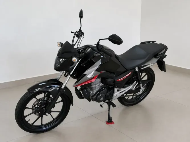 HONDA TITAN 2025