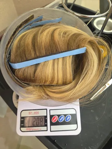 Cabelo Brasileiro do Sul na Fita invisível