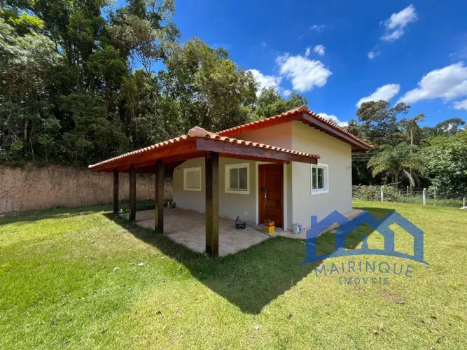 Chácara com 2 Quartos e 1 Banheiro à Venda, 1.646 m² por R$ 580.000 Cód. ch1371