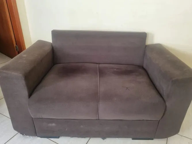 Sofá marron