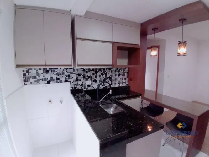 Apartamento com 2 dormitórios para alugar, 47 m² por R$ 1.490/mês - Roça Grande - Colombo/