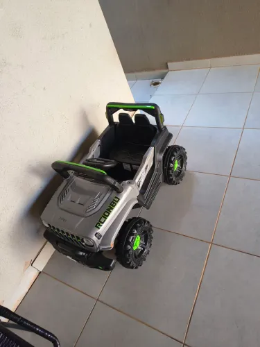 Carrinho elétrico