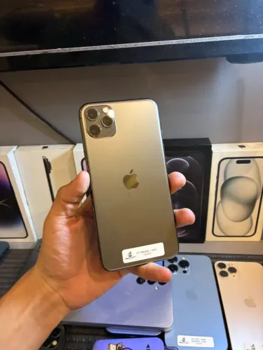 iPhone 11 Pro Max - 64GB <br>?1.599,00