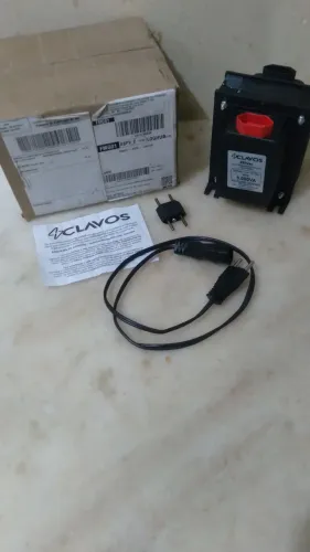 Transformador marca Clavos 5000 60Hz de 110 V p/ 220 V ou de 220 V p/ 110 V- Novo na caixa