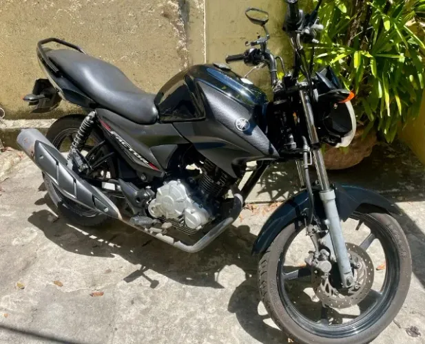 Yamaha Factor 125i ED 2018/18 - Preta - 64.000km
