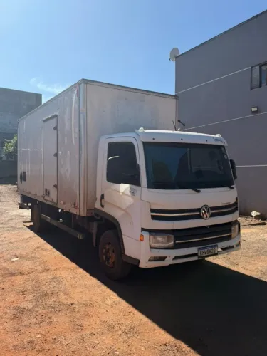 VM volkswagen 11-180 Delivery 4x2 diesel E6 11180