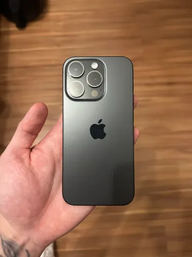 iPhone 15 Pro 256GB | A17 Pro | Câmera Profissional