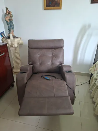 Poltrona reclinavel eletrica