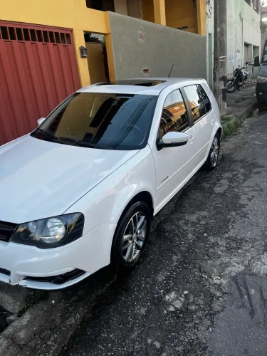 Volkswagen Golf Sportline 1.6 MI Total Flex 8V 4P 2013