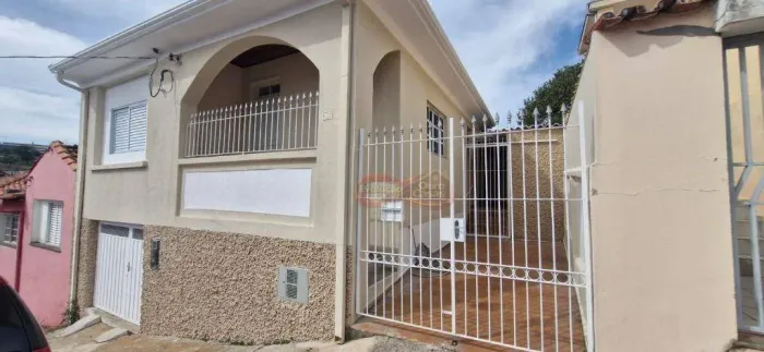 Casa Residencial / Centro