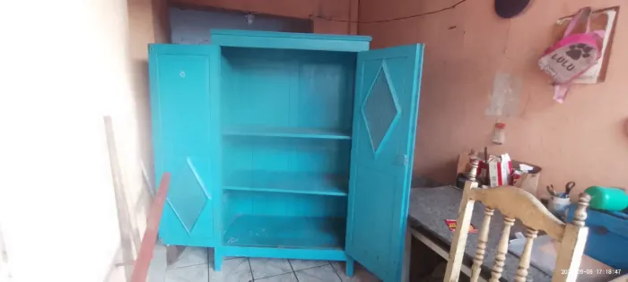 Armário de cozinha para guardar mantimentos anos 40 /50